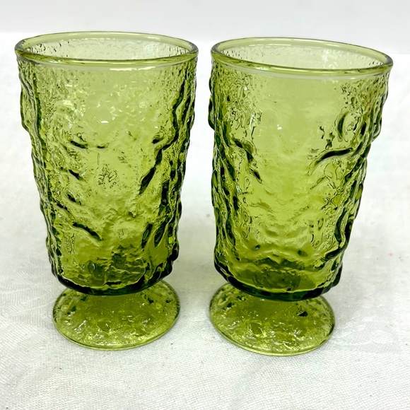 Vintage Anchor Hocking “Lido Milano”set of 2 small green footedglasses - Picture 1 of 7